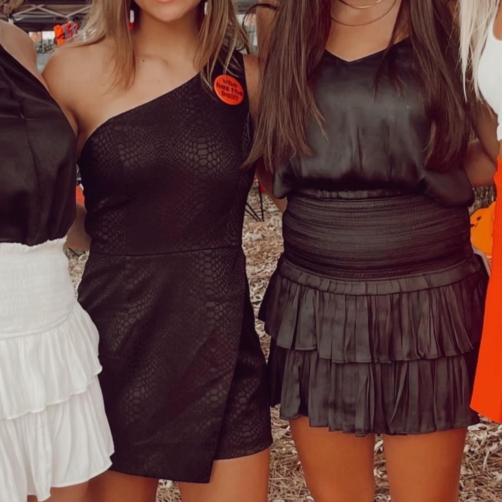 Do+Be romper black